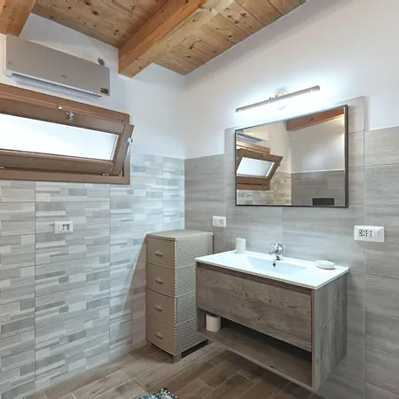 'villa La Marinedda By Interhome * ايزولا روسا